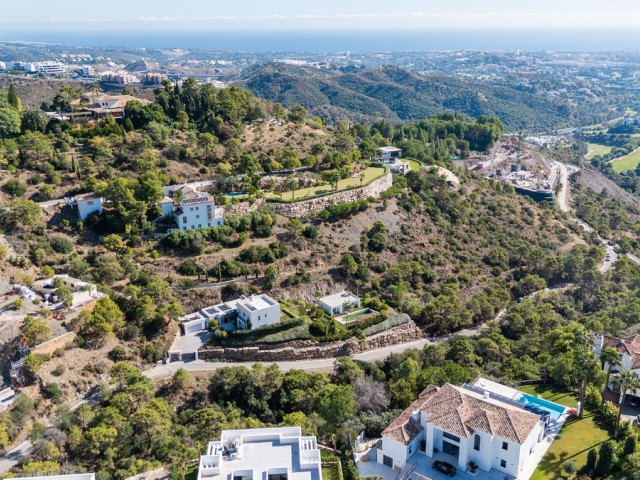 Villa avec 6 Chambres  à El Madroñal