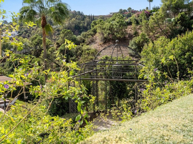 6 Makuuhuoneen Huvila El Madroñal