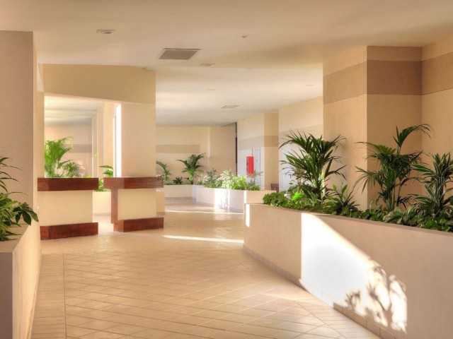 3 Bedrooms Apartment in Nueva Andalucía