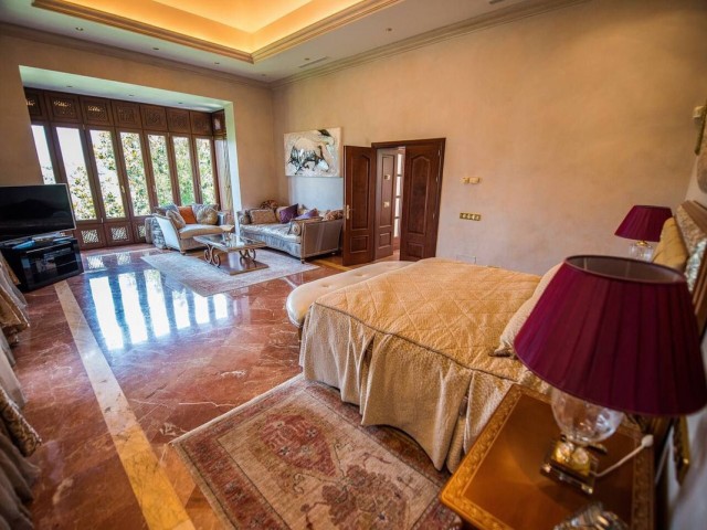 Villa avec 8 Chambres  à La Zagaleta