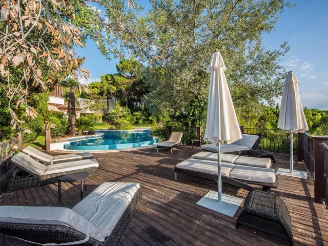 Villa avec 8 Chambres  à La Zagaleta