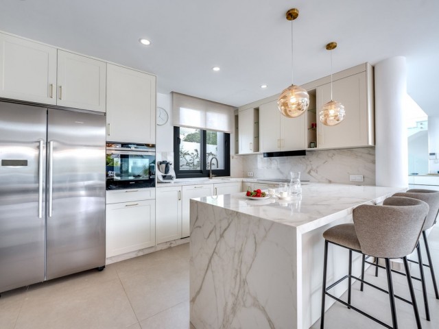 5 Bedrooms Villa in San Pedro de Alcántara