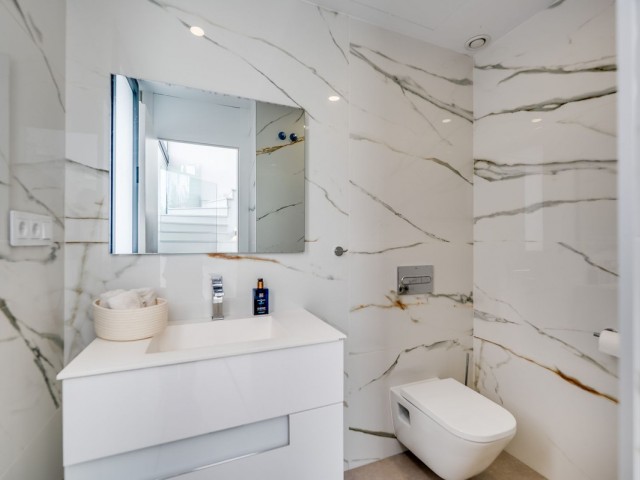 5 Bedrooms Villa in San Pedro de Alcántara