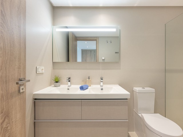 3 Bedrooms Apartment in Benahavís