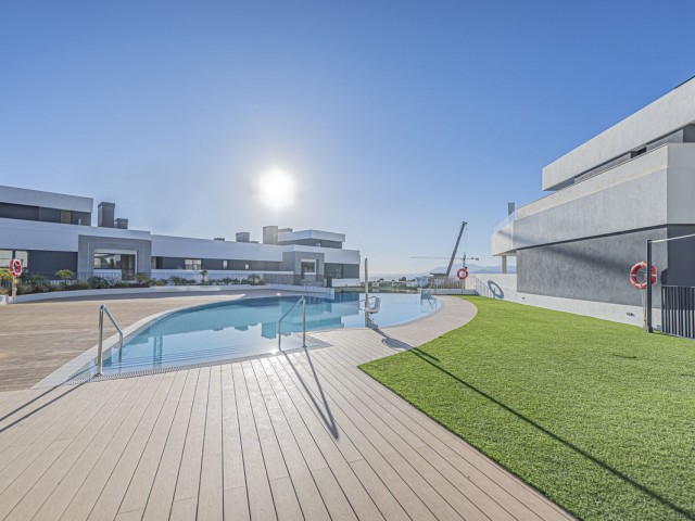 3 Bedrooms Apartment in Altos de los Monteros