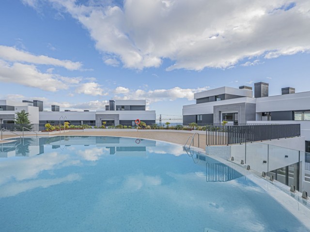 3 Bedrooms Apartment in Altos de los Monteros