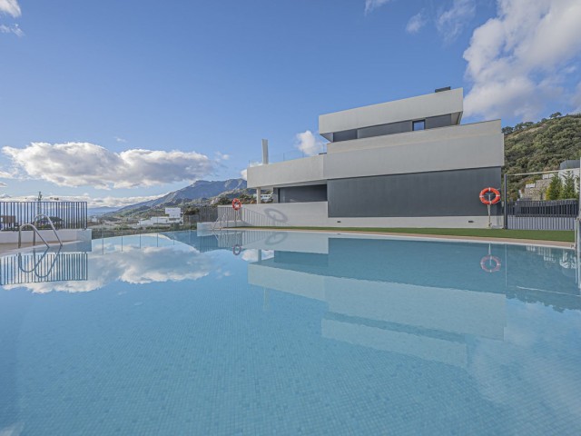 3 Bedrooms Apartment in Altos de los Monteros