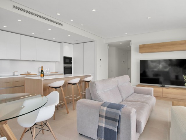 Apartamento con 2 Dormitorios  en Ojén