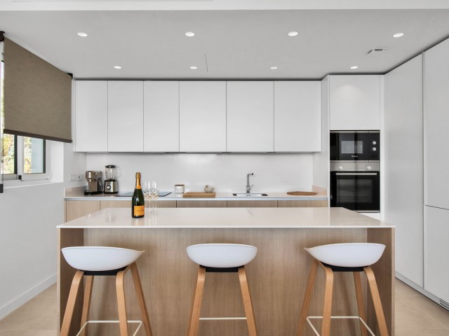 Apartamento con 2 Dormitorios  en Ojén