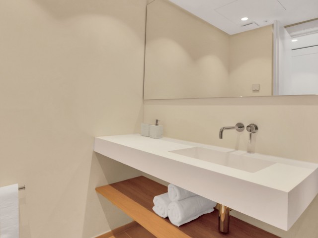 Apartamento con 2 Dormitorios  en Ojén