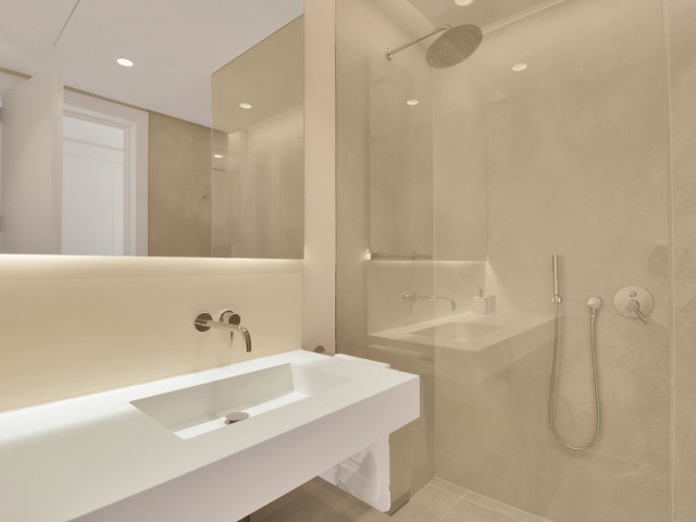 Apartamento con 2 Dormitorios  en Ojén