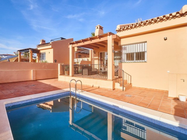 Huvila, El Faro, R5251855