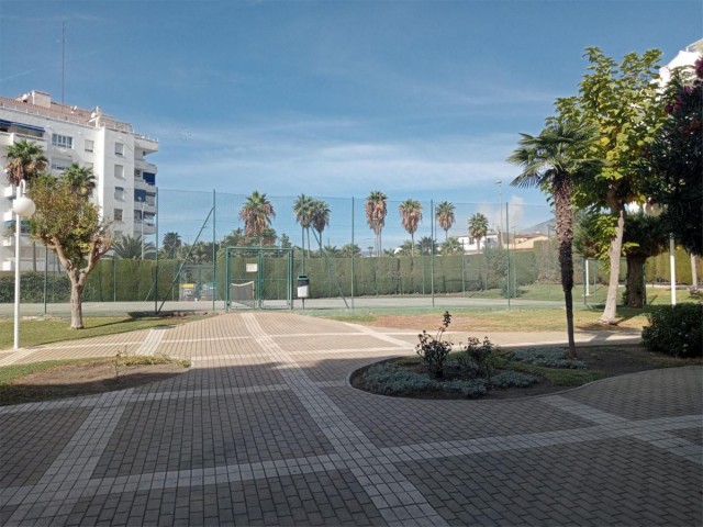 3 Bedrooms Apartment in Nueva Andalucía