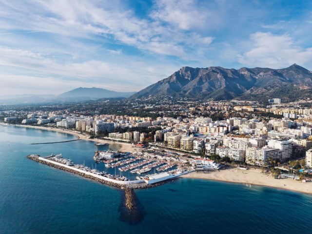 1 Schlafzimmer Apartment in Marbella