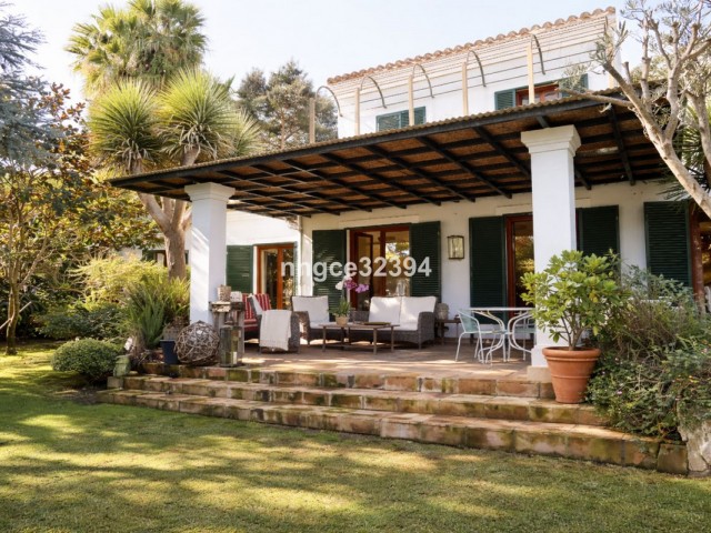 Villa avec 5 Chambres  à Sotogrande