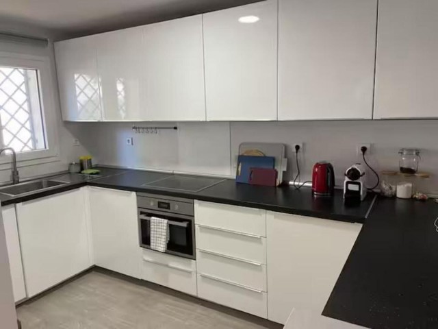 Appartement avec 2 Chambres  à Aloha