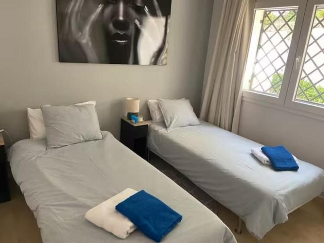 Appartement avec 2 Chambres  à Aloha