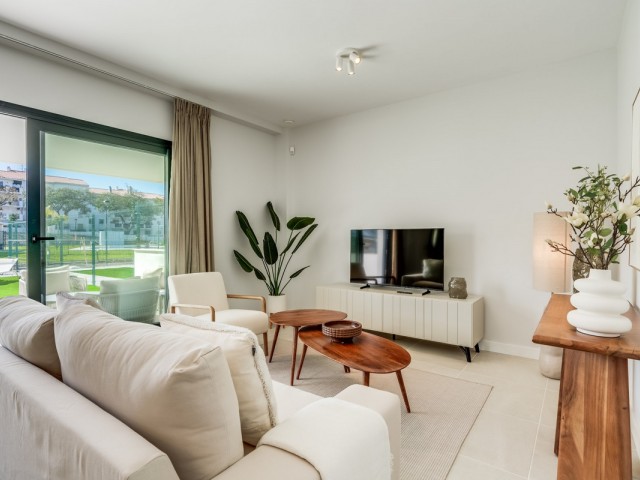 2 Bedrooms Apartment in Estepona
