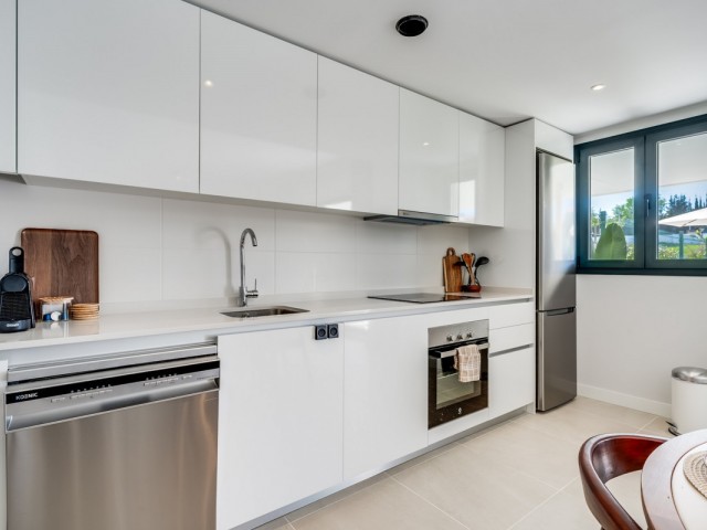 2 Bedrooms Apartment in Estepona