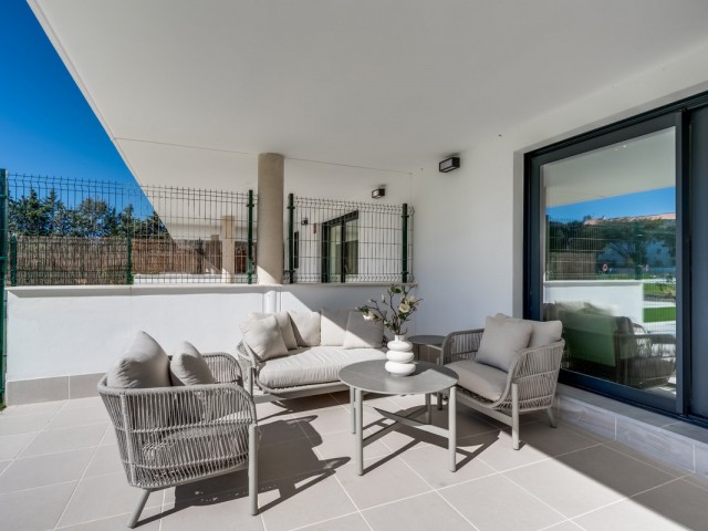 2 Bedrooms Apartment in Estepona