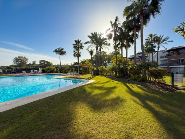 3 Bedrooms Apartment in Estepona