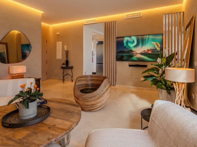 4 Bedrooms Townhouse in Nueva Andalucía