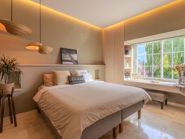 4 Bedrooms Townhouse in Nueva Andalucía