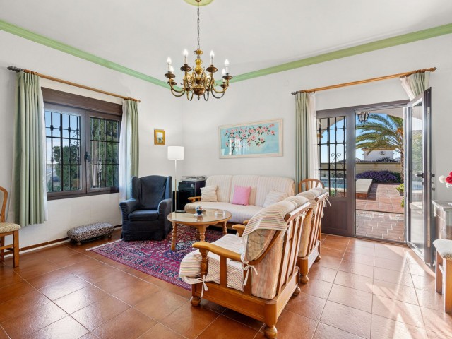 5 Bedrooms Villa in Arroyo de la Miel