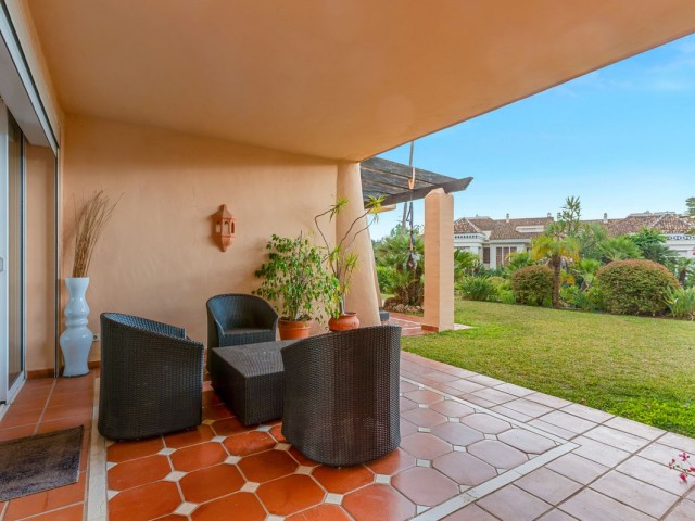Apartamento con 3 Dormitorios  en Sierra Blanca