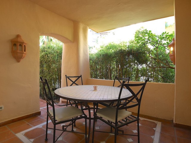 Apartamento con 3 Dormitorios  en Sierra Blanca