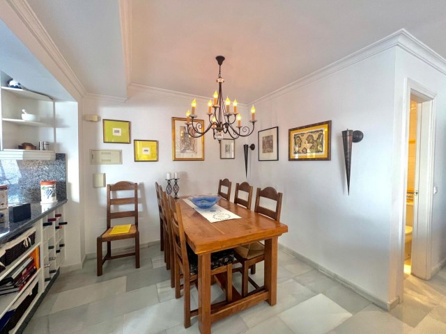 3 Bedrooms Townhouse in Estepona