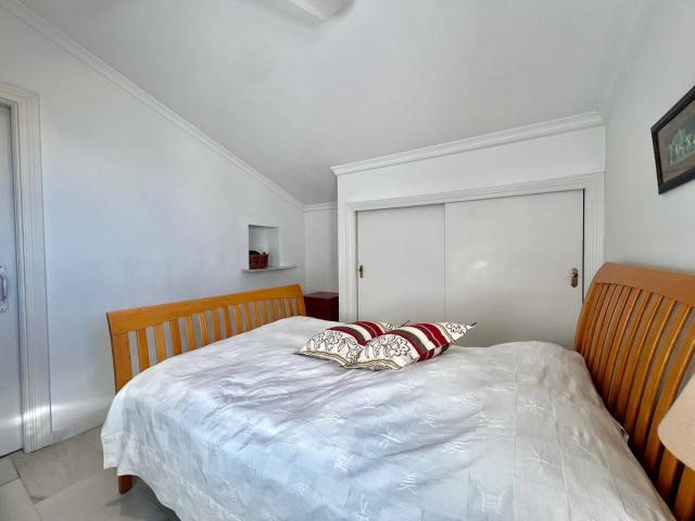 3 Bedrooms Townhouse in Estepona