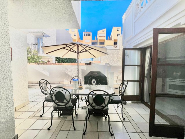 3 Bedrooms Townhouse in Estepona