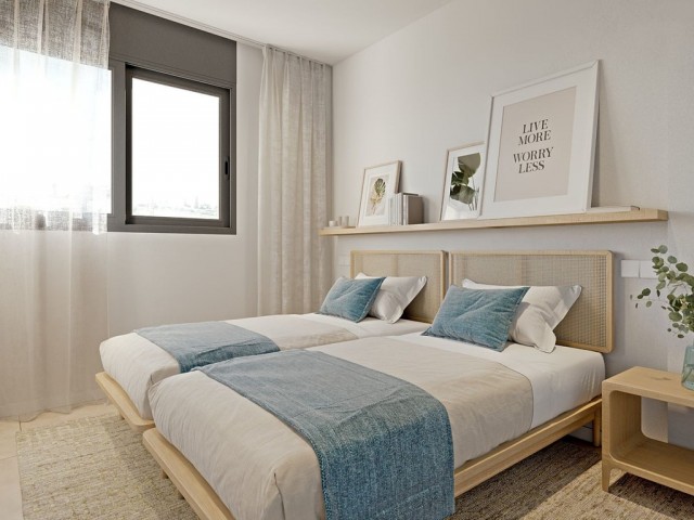 Apartamento con 2 Dormitorios  en Estepona