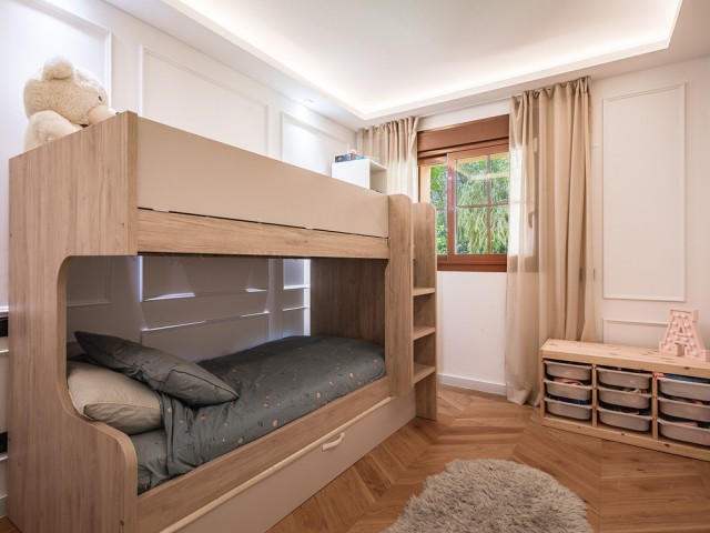 3 Bedrooms Apartment in Benahavís