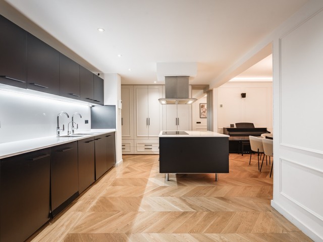 3 Bedrooms Apartment in Benahavís