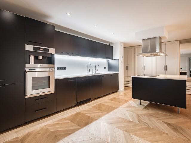 3 Bedrooms Apartment in Benahavís