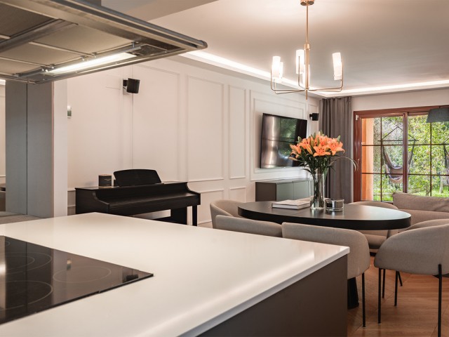 3 Bedrooms Apartment in Benahavís