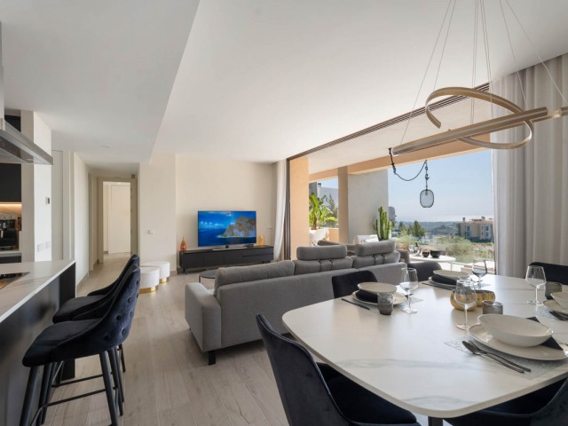 2 Bedrooms Apartment in Benahavís