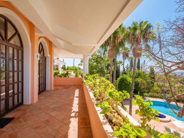 20 Bedrooms Villa in The Golden Mile