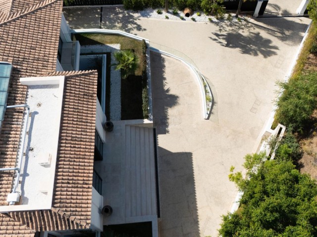 Villa con 7 Dormitorios  en Benahavís