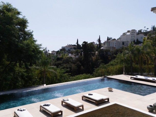 Villa con 7 Dormitorios  en Benahavís