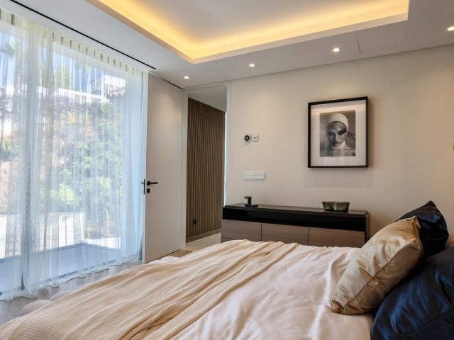 Villa con 7 Dormitorios  en Benahavís