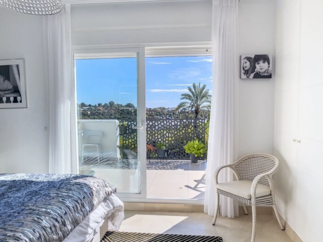 Maison mitoyenne avec 3 Chambres  à Estepona