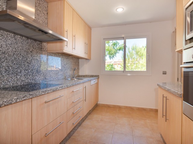 Apartment, Bel Air, R5253907