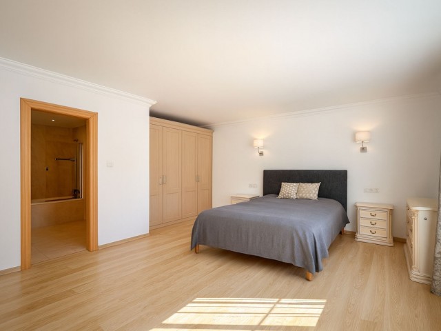 4 Sovrums Villa i Cerros del Aguila