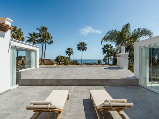 5 Bedrooms Villa in The Golden Mile