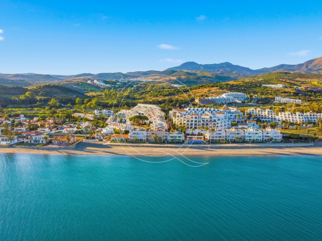 3 Bedrooms Apartment in Estepona