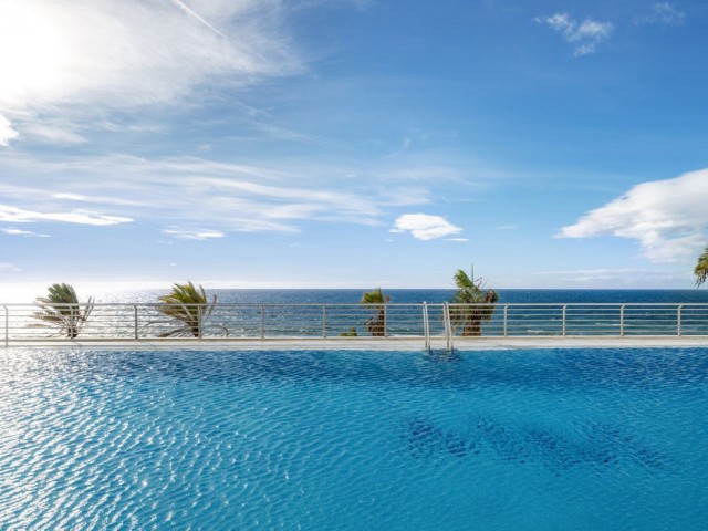 2 Bedrooms Apartment in Marbella