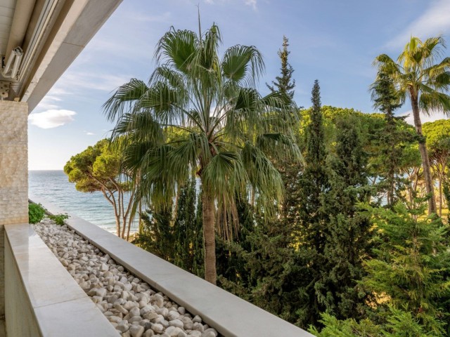 2 Bedrooms Apartment in Marbella